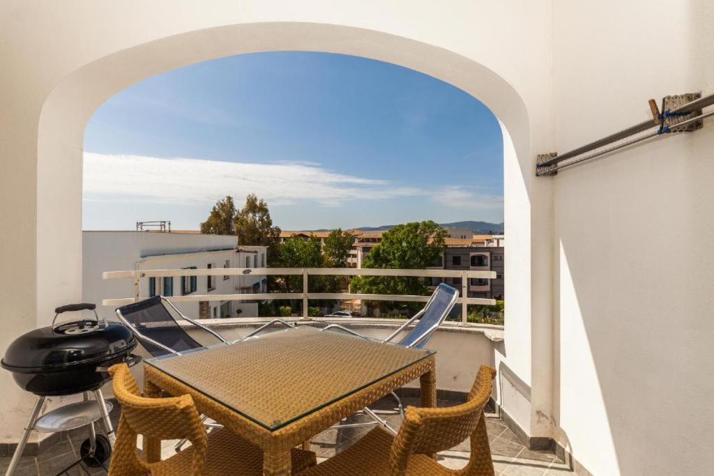 Hotel Residence Hibiscus La Caletta Zewnętrze zdjęcie