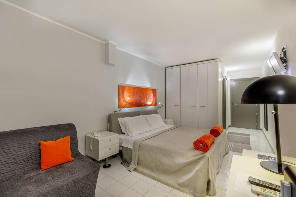 Hotel Residence Hibiscus La Caletta Zewnętrze zdjęcie