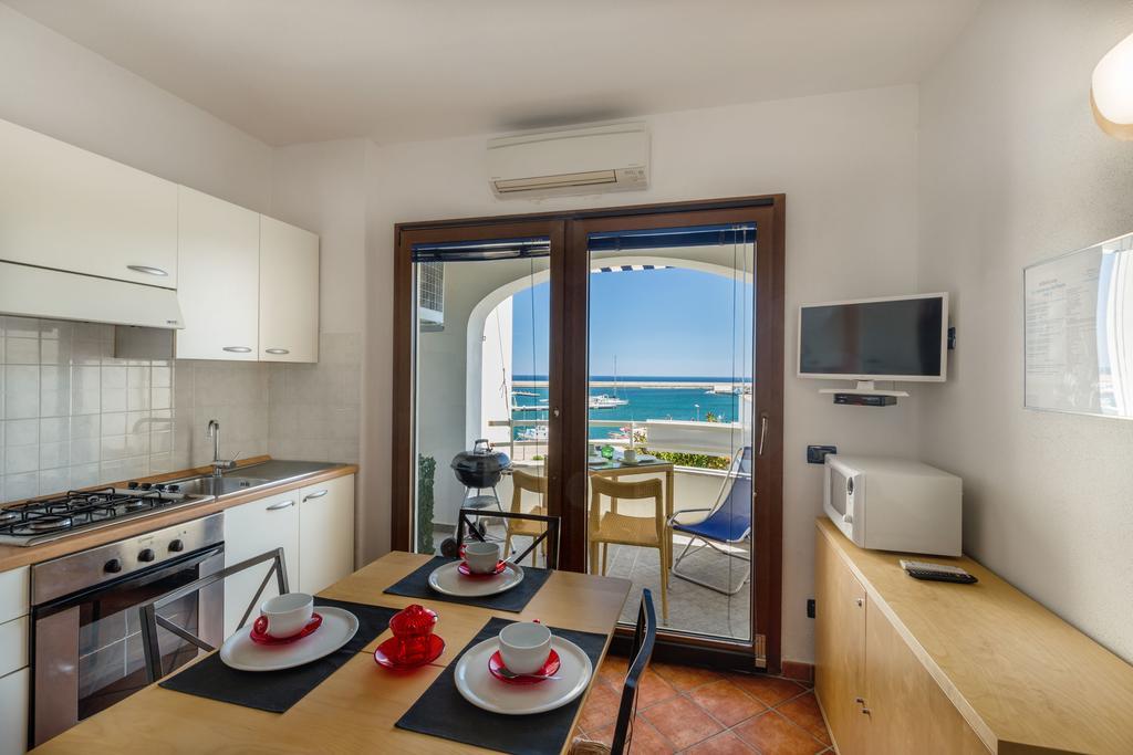 Hotel Residence Hibiscus La Caletta Zewnętrze zdjęcie