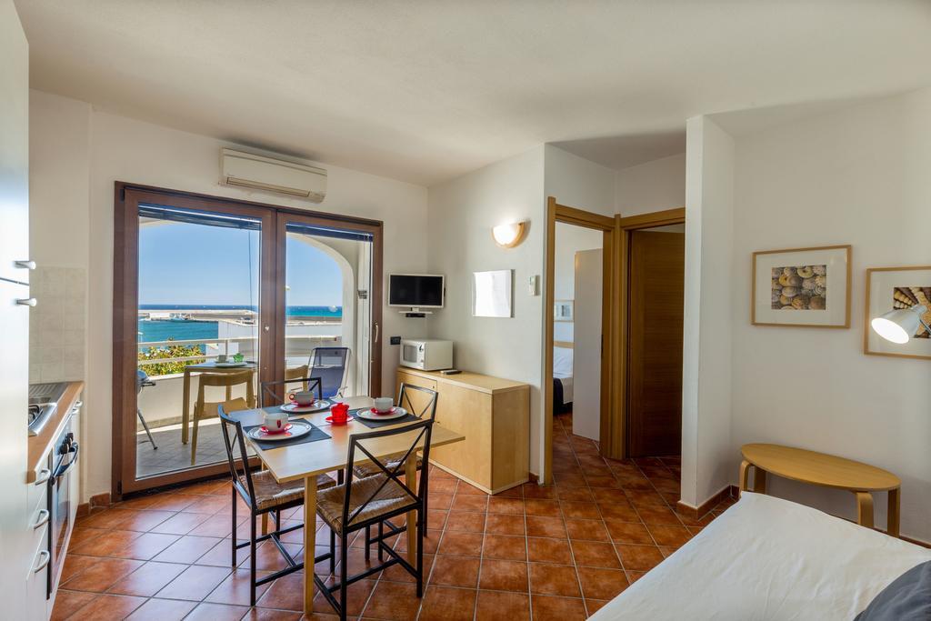 Hotel Residence Hibiscus La Caletta Zewnętrze zdjęcie