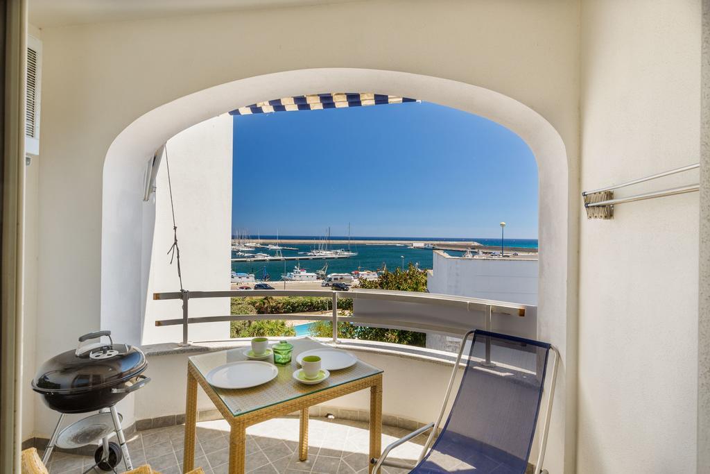 Hotel Residence Hibiscus La Caletta Zewnętrze zdjęcie