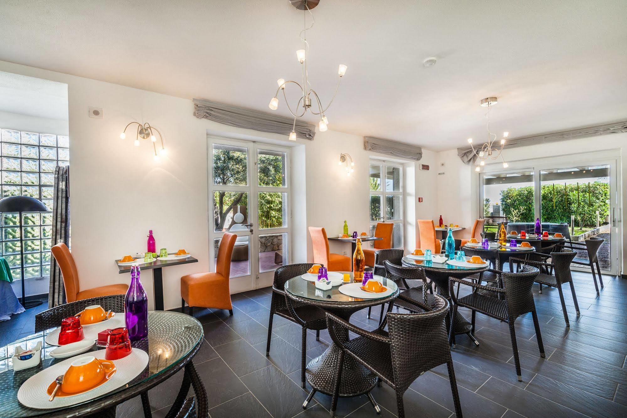 Hotel Residence Hibiscus La Caletta Zewnętrze zdjęcie