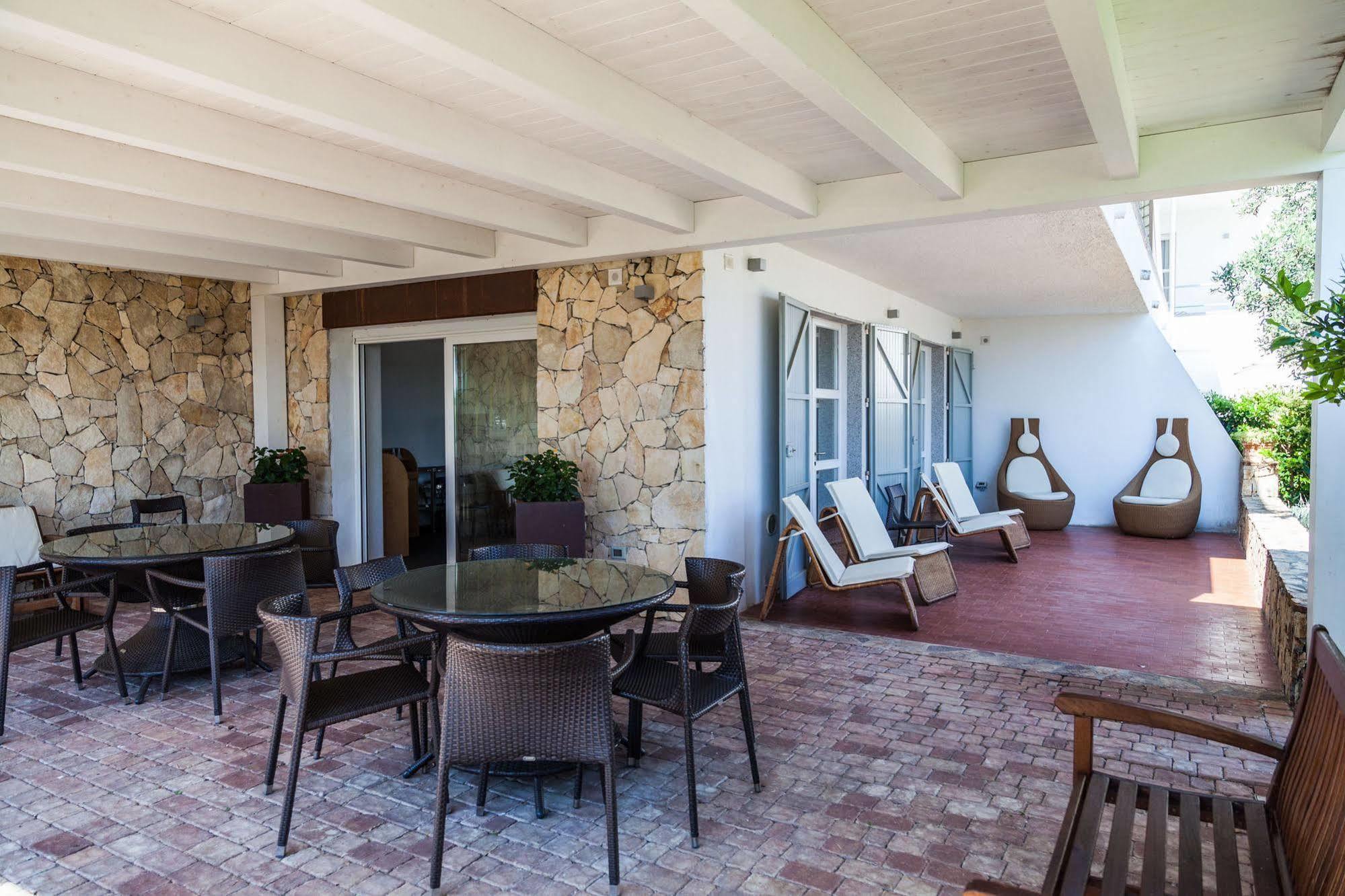 Hotel Residence Hibiscus La Caletta Zewnętrze zdjęcie