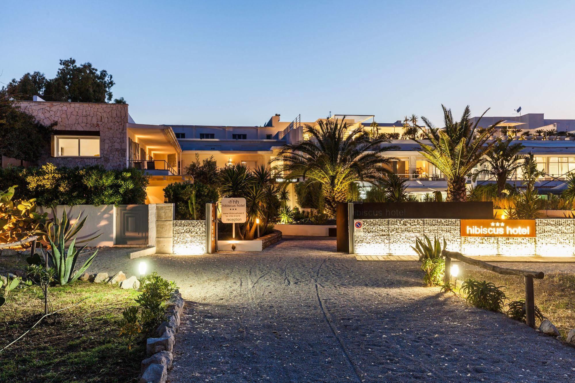 Hotel Residence Hibiscus La Caletta Zewnętrze zdjęcie